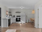 72 Jasmine Avenue, 48516 Iron Town