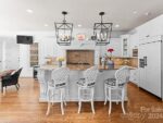72 Lilac Lane, 23918 Iron City