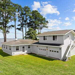 83 Maple Street, 74629 Silver City