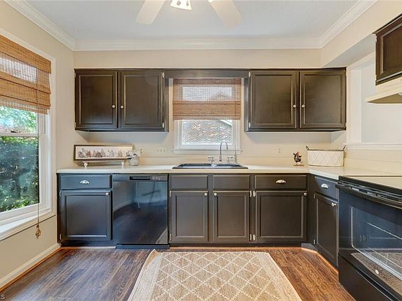82 Quince Street, 27103 Silver Town