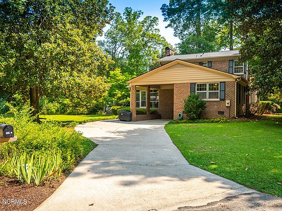 142 Willow Street, 90821 Steel City