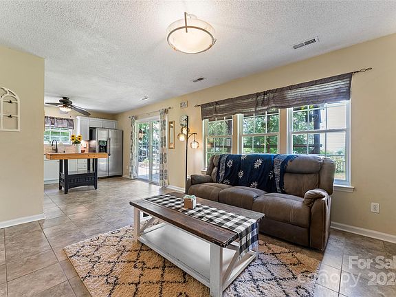 72 Walnut Street, 59320 Silver City