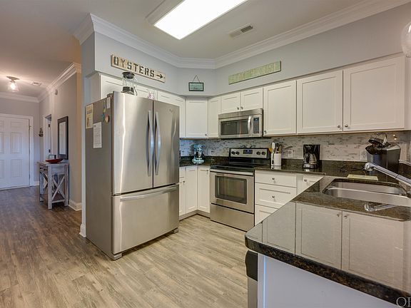 45 Rosewood, 78901 Ruby Town