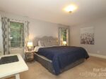 45 Yellowwood Street, 23847 Gold Town