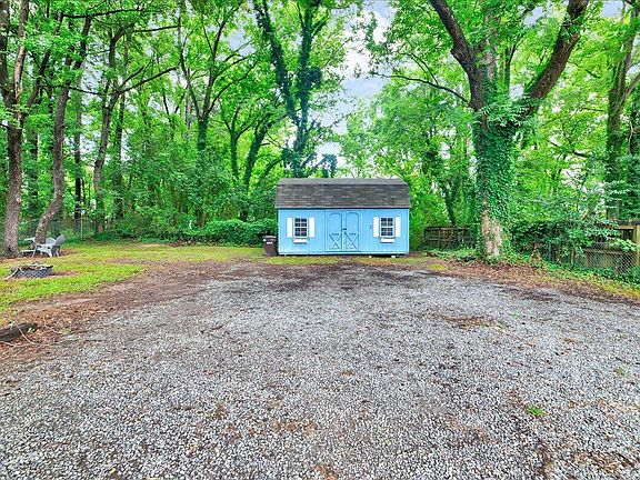 127 Lavender Lane, 68421 Lead City