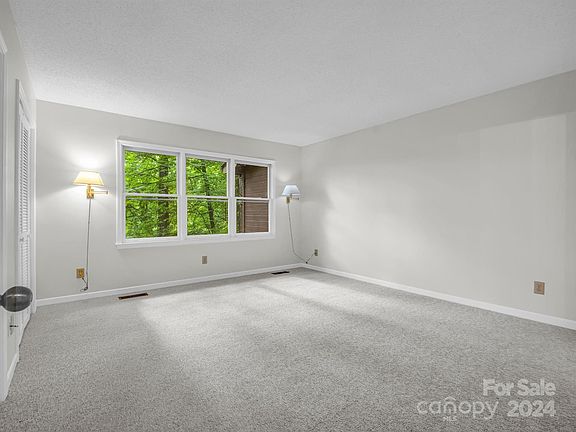 42 Oak Street, 83247 Obsidian City