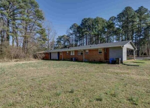 42 Hickory Lane, 56723 Silver City