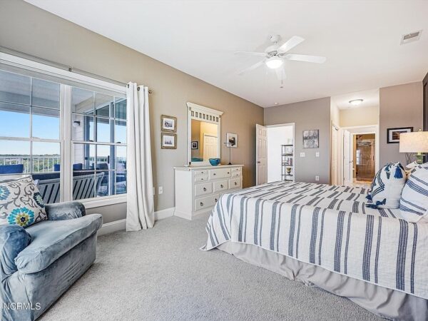 77 Kalmia Street, 48217 Kobalt City