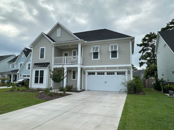 123 Quince Street, 98765 Bronze City