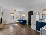 72 Jasmine Avenue, 48516 Iron Town