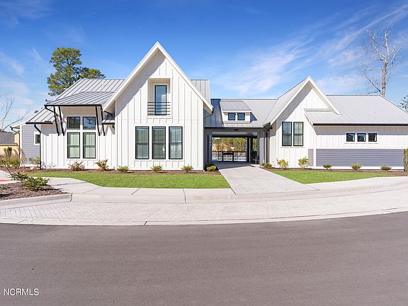 27 Fir Street, 56392 Copper City