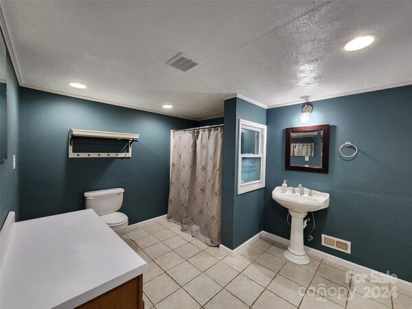 72 Fir Street, 48392 Silver City