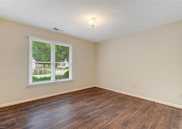 82 Quince Street, 27103 Silver Town