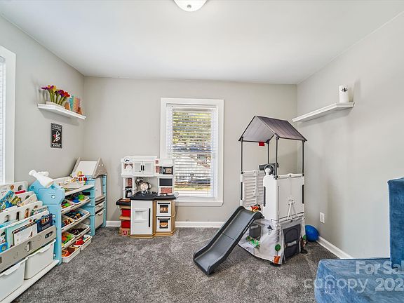 47 Redwood, 58201 Rhodium Town