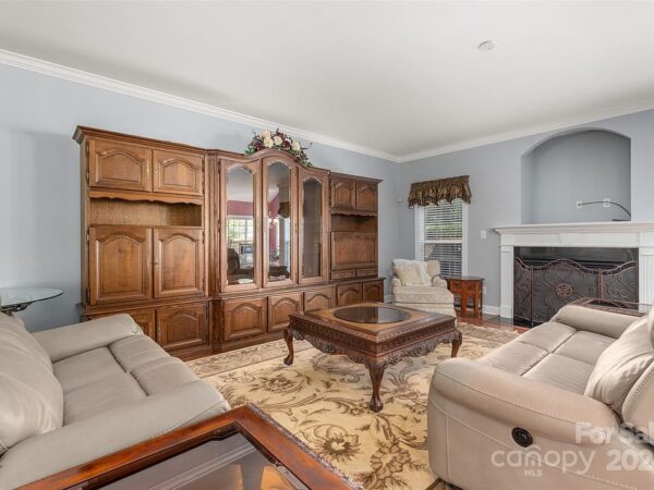 217 Elm Street, 48291 Copper Town