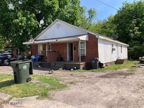 72 Daisy Lane, 94530 Diamond City