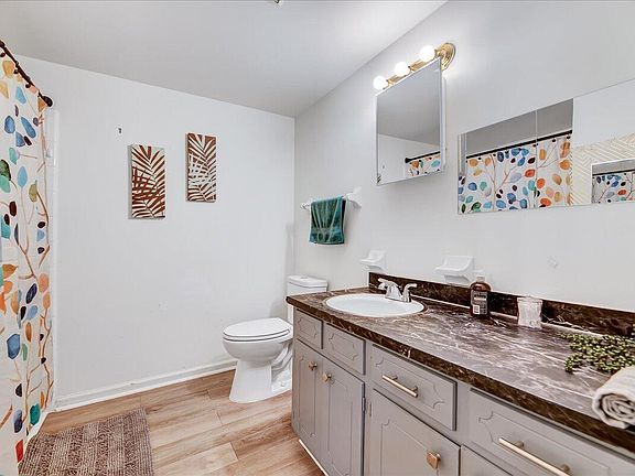127 Lavender Lane, 68421 Lead City
