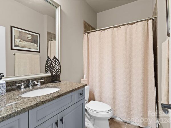 72 Lilac Lane, 23918 Iron City