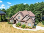 23 Oak Street, 98104 Silver City