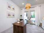 142 Quince St, 37562 Quartz Town