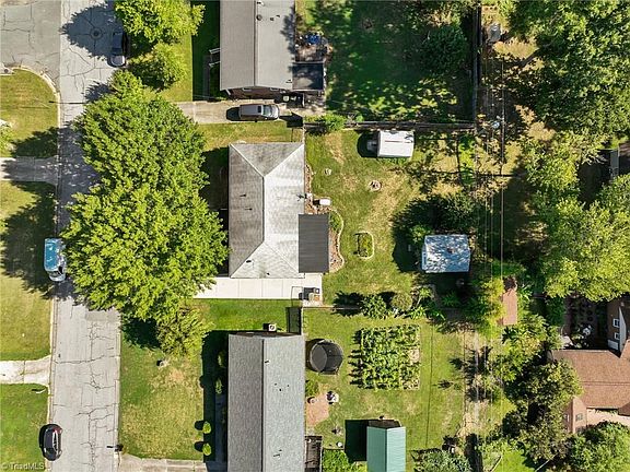 131 Fir Lane, 47829 Iron Town