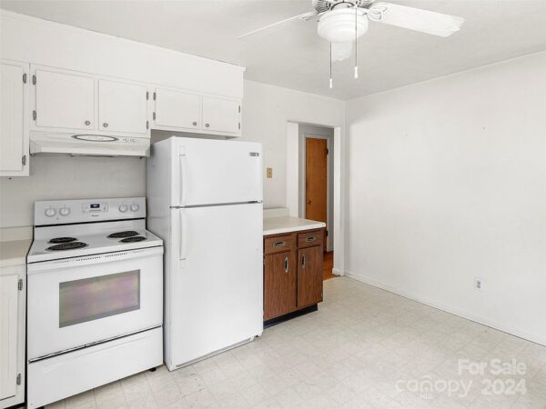 56 Maple Street, 97453 Copper Town