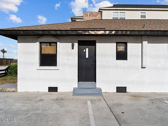 72 Jasmine Avenue, 48516 Iron Town