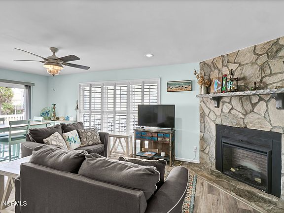 87 Cherry Blossom St, 62845 Copper Town