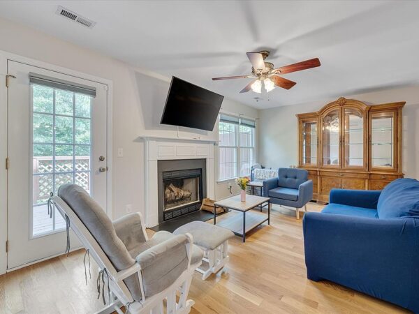 82 Nectarine Street, 27410 Nickel Town