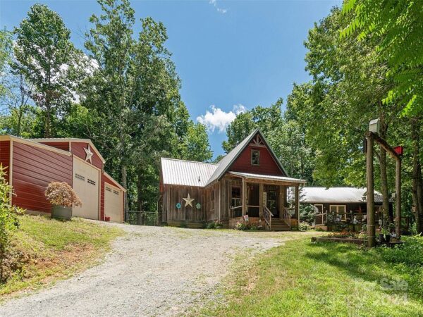 52 Nectarine Street, 89475 Nickel Town
