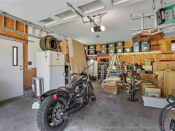 123 Ivy Street, 67890 Iron Town
