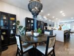 142 Quince St, 37562 Quartz Town