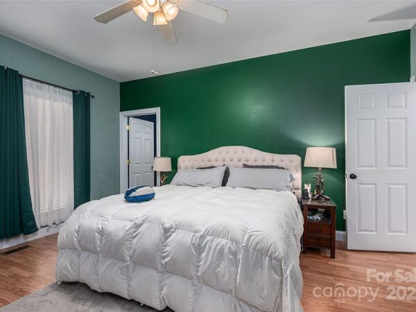 125 Jasmine St, 74829 Iron City