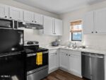72 Jasmine Avenue, 48516 Iron Town