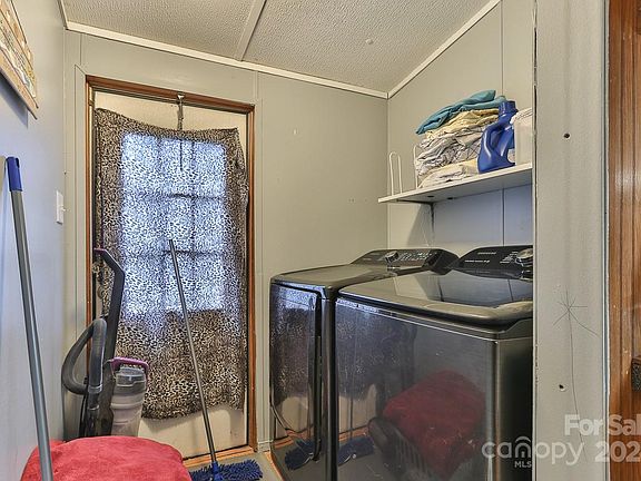 112 Rosewood, 47629 Rhodium City