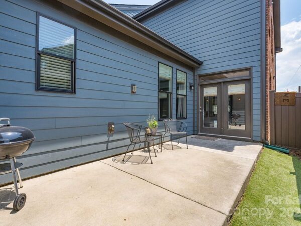 45 Tulip Street, 68290 Titanium Town