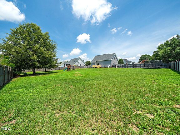 123 Lavender Lane, 67890 Lead Town