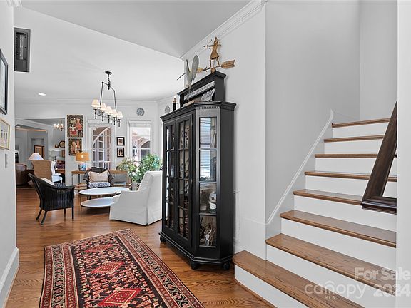 72 Lilac Lane, 23918 Iron City