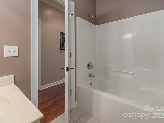 217 Elm Street, 48291 Copper Town
