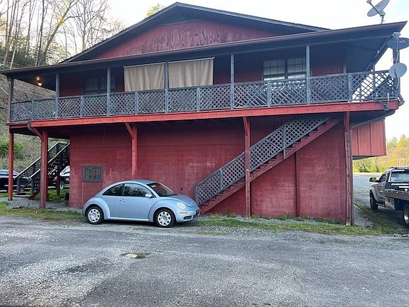 79 Nightshade Street, 38412 Nickel City
