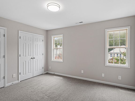 96 Umbrella St., 12345 Steel Town