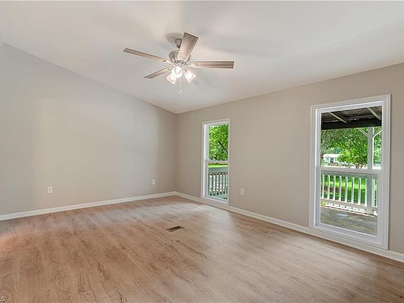 189 Zinnia, 56473 Zincville