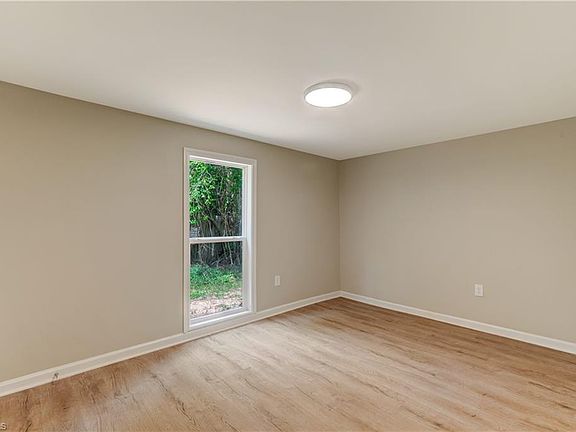 189 Zinnia, 56473 Zincville