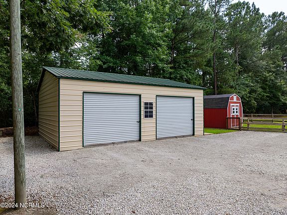 128 Oak Street, 49567 Quartz City