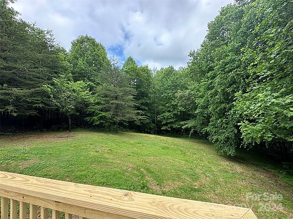 159 Rosewood Street, 48291 Ironville