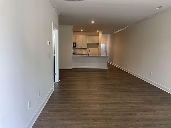 98 Norway Maple, 24680 Nickel Town