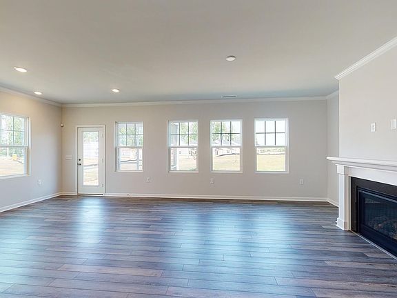235 Foxglove Drive, 78432 Silver City