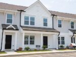 17 Oak Street, 54321 Onyx Town