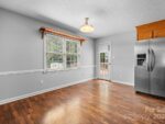 17 Aspen Avenue, 90210 Silver City