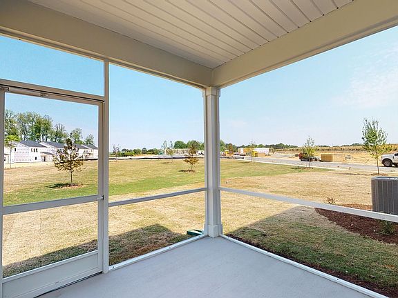 235 Foxglove Drive, 78432 Silver City
